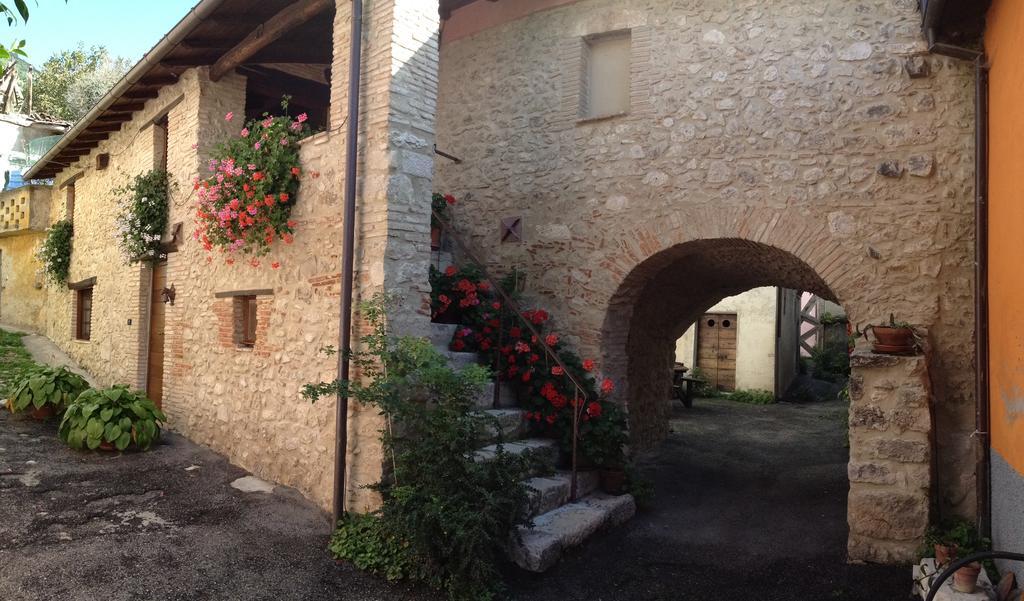 La Casa Dell'arco Holiday home Barete